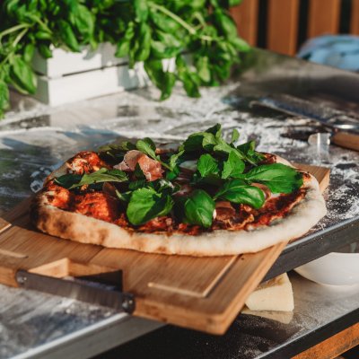 GrillSymbol pizzaugn med bord Pizzo-set-inox
