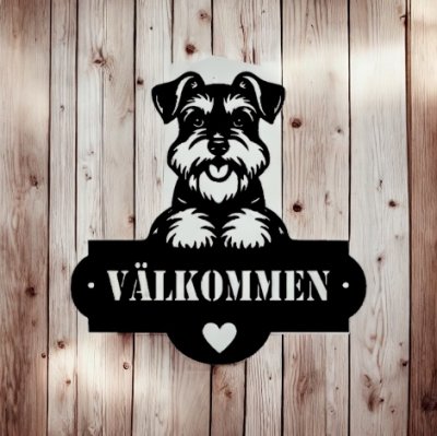 Schnauzer i plåt - Valfri text