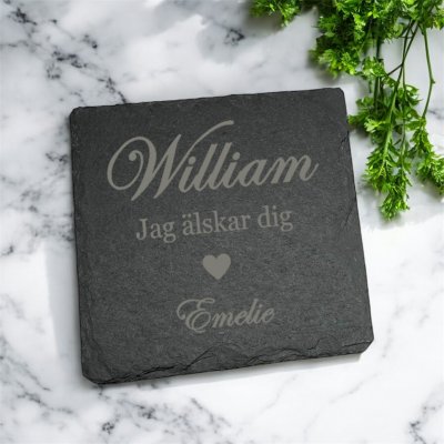 Skifferunderlägg med gravyr - Kärlek - 2-pack